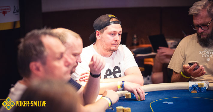 Simon Hesserud Persson i Poker-SM Live 2024.